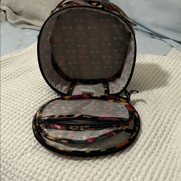 Vera Bradley Floral Patterned Women's Makeup Bag - Picture 3 of 5